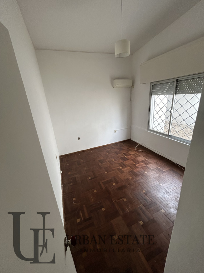 Casa ID.582 - Alquiler Casa 3 Dormitorios 3 Baños, En Punta Gorda 