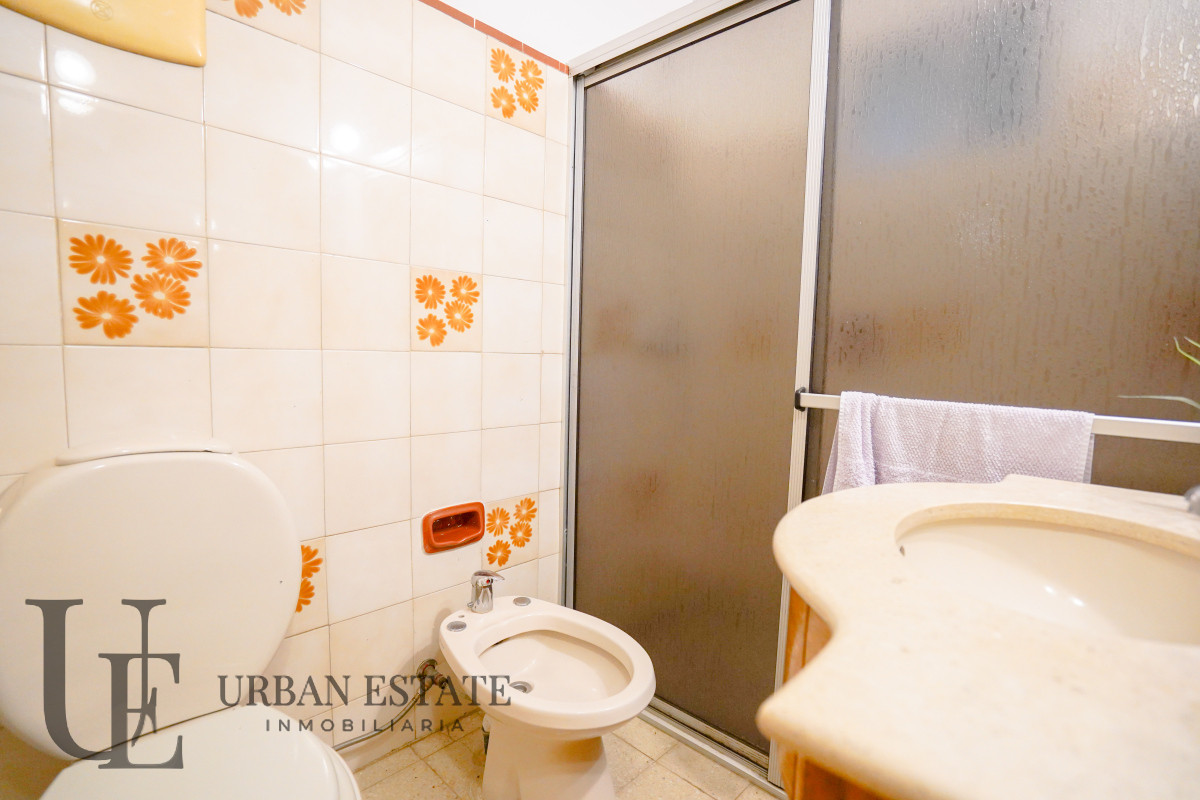 Casa ID.579 - Venta Casa 3 Dormitorios Frente Al Mar, En Playa Hermosa 
