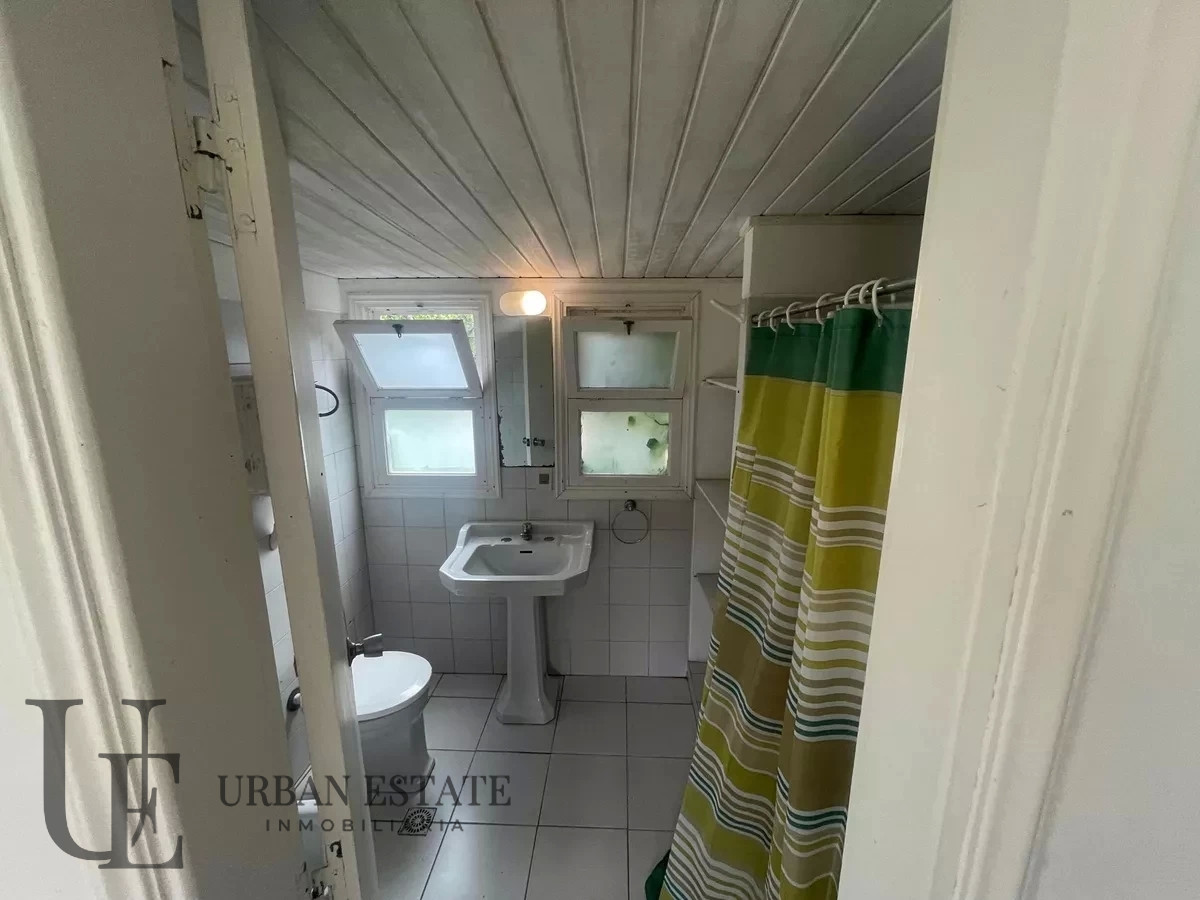 Casa ID.390 - Alquiler Anual 4 Dormitorios + Apartamento Servicio, En San Rafael 