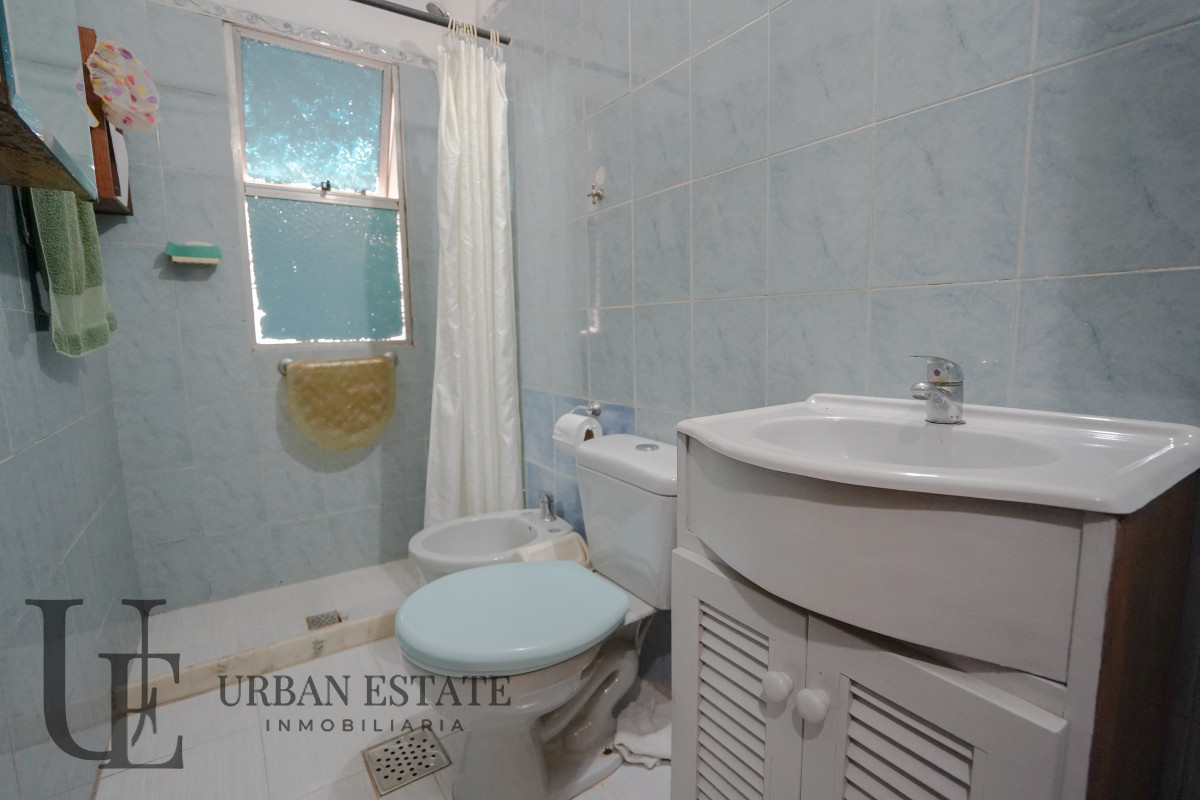 Casa ID.581 - Venta Casa 2 Dormitorios + Apartamento Al Fondo En A45, Pando Canelones