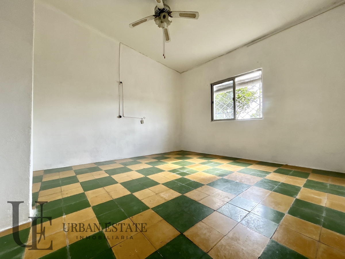Casa ID.538 - VENDIDA Venta Casa 2 Dormitorios  + Apartamento De Servicio, En Pando, Canelones