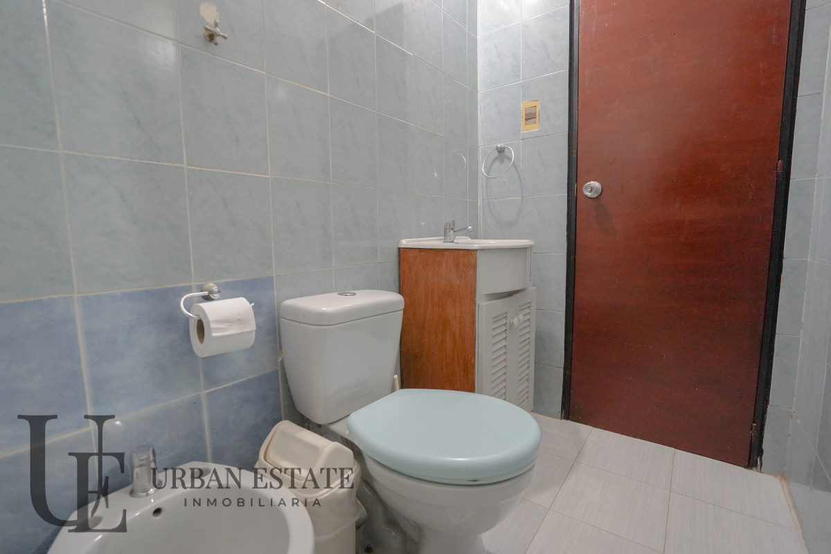 Casa ID.581 - Venta Casa 2 Dormitorios + Apartamento Al Fondo En A45, Pando Canelones