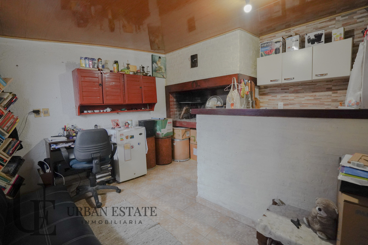 Casa ID.581 - Venta Casa 2 Dormitorios + Apartamento Al Fondo En A45, Pando Canelones