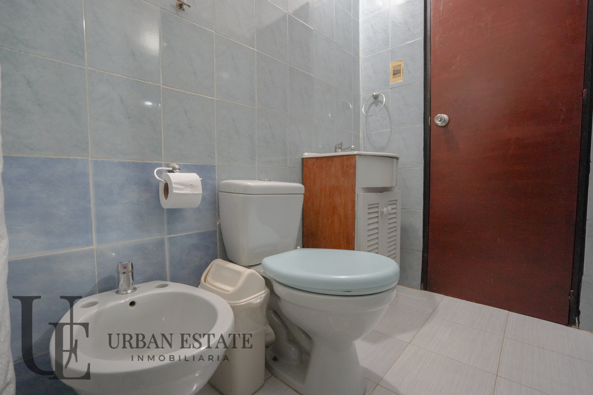 Casa ID.581 - Venta Casa 2 Dormitorios + Apartamento Al Fondo En A45, Pando Canelones