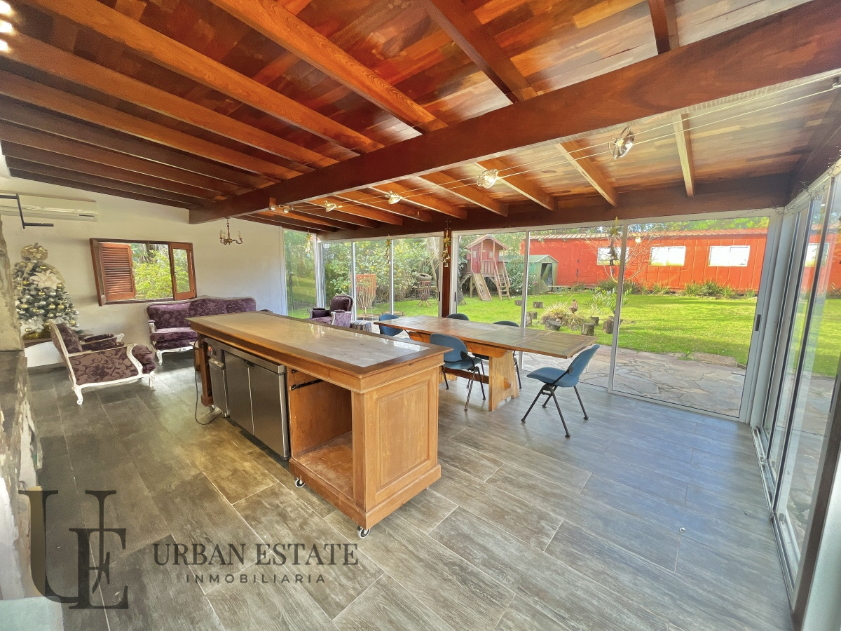 Casa ID.493 - Alquiler Casa 3 Dormitorios 3 Baños Frente Al Mar, En Salinas Sur 