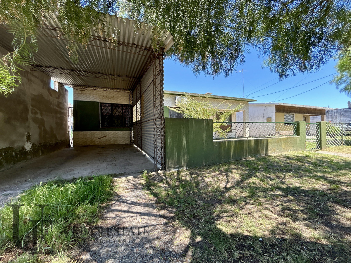 Casa ID.540 - Venta Casa 3 Dormitorios Con Terreno Amplio, En Pando