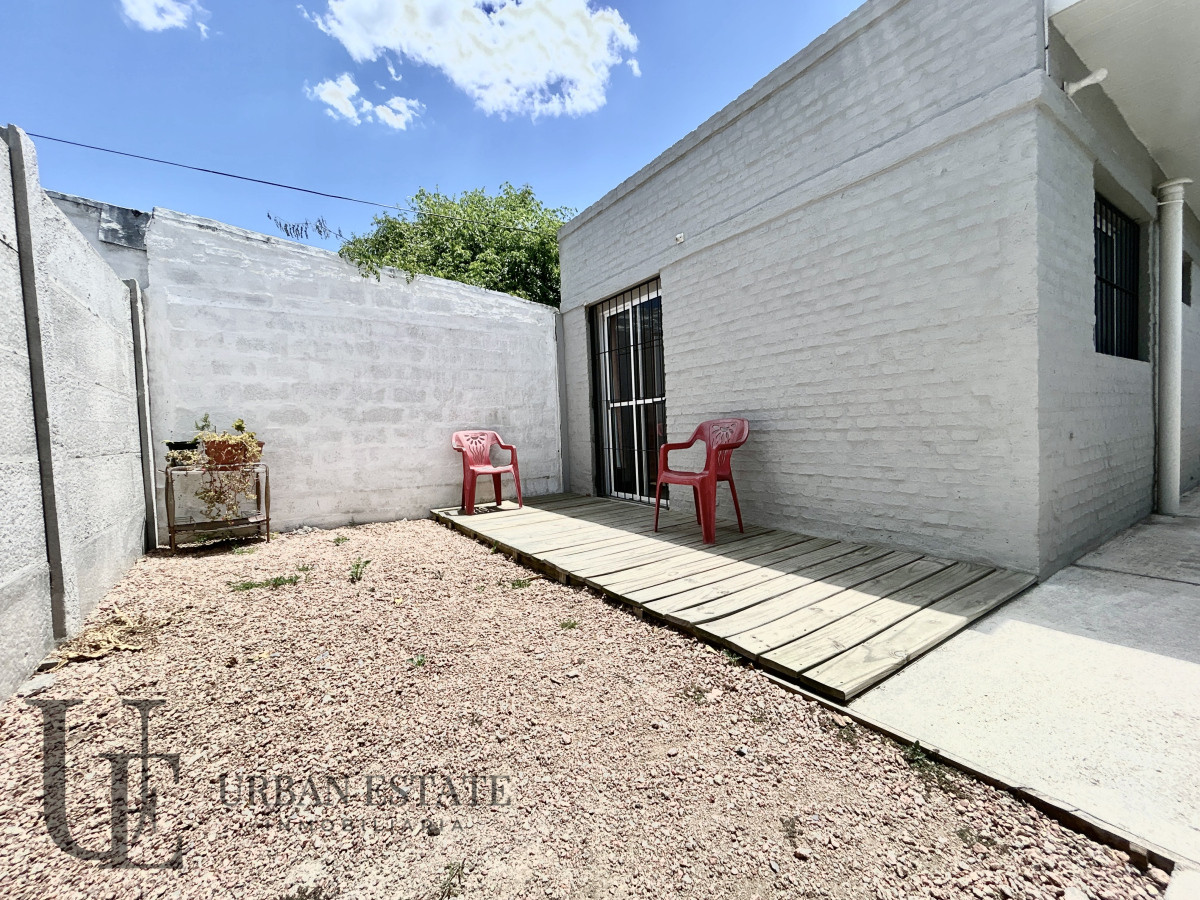 Casa ID.549 - Venta 2 Casas En Un Mismo Padron Con Renta, En Pando 