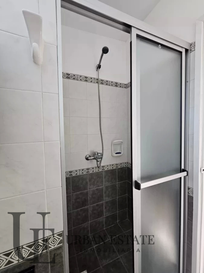Casa ID.388 - Alquiler Anual Casa 3 Dormitorios + Apartamento De Servicio, En San Rafael