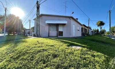 Venta Padron Unico Con 2 Casas Con Renta, En Pando
