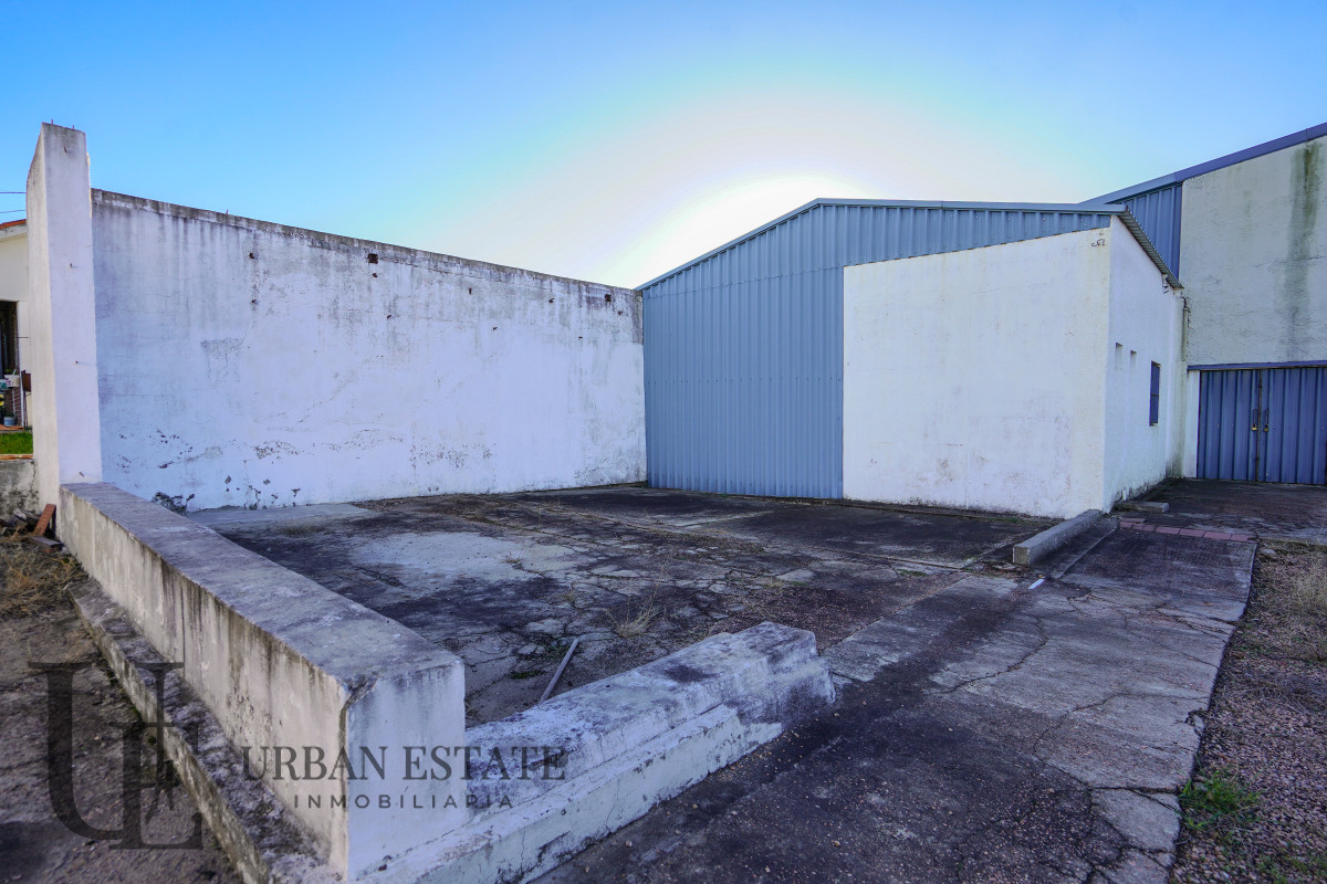 Galpón ID.566 - Alquiler Deposito Logistico Ideal Empresas Toledo