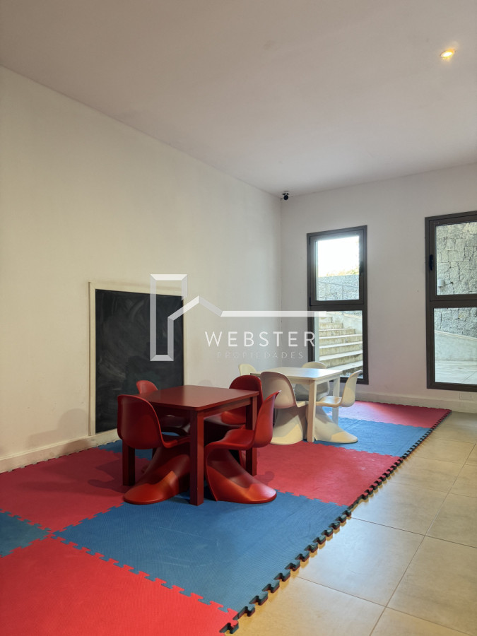 Apartamento ID.2177 - Venta apartamento en Punta Este, 2 dormitorios, 2 baños, parrillero propio
