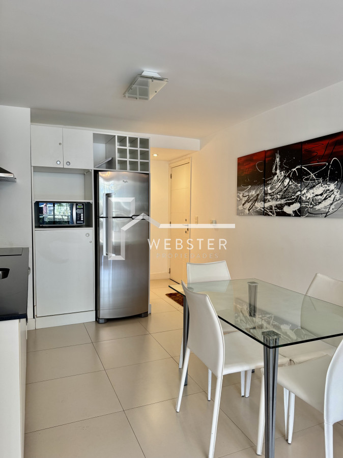 Apartamento ID.2177 - Venta apartamento en Punta Este, 2 dormitorios, 2 baños, parrillero propio