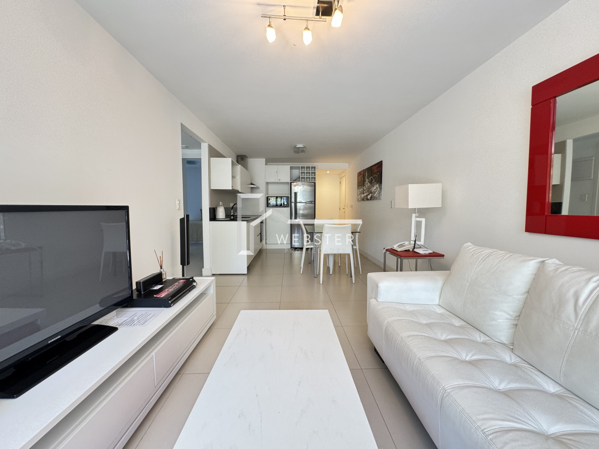 Apartamento ID.2177 - Venta apartamento en Punta Este, 2 dormitorios, 2 baños, parrillero propio