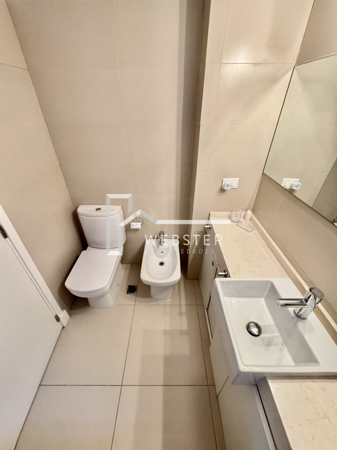 Apartamento ID.2177 - Venta apartamento en Punta Este, 2 dormitorios, 2 baños, parrillero propio