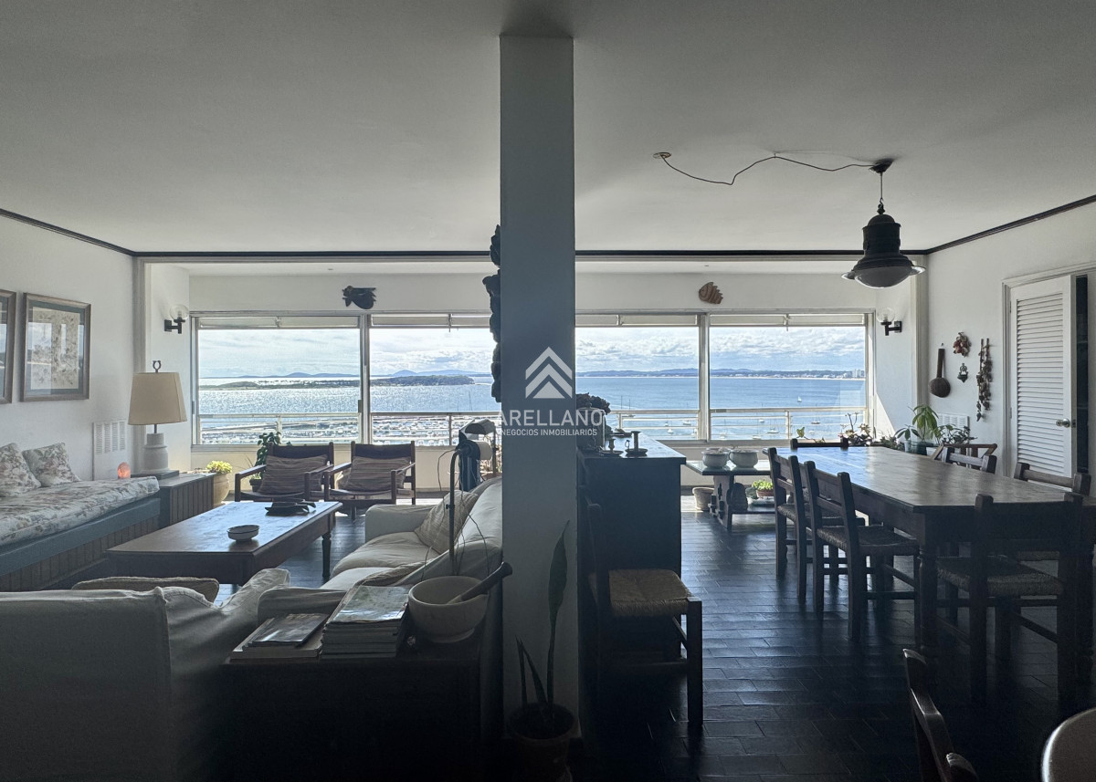 Apartamento ID.5659 - Venta Apartamento 4 dormitorios en Península