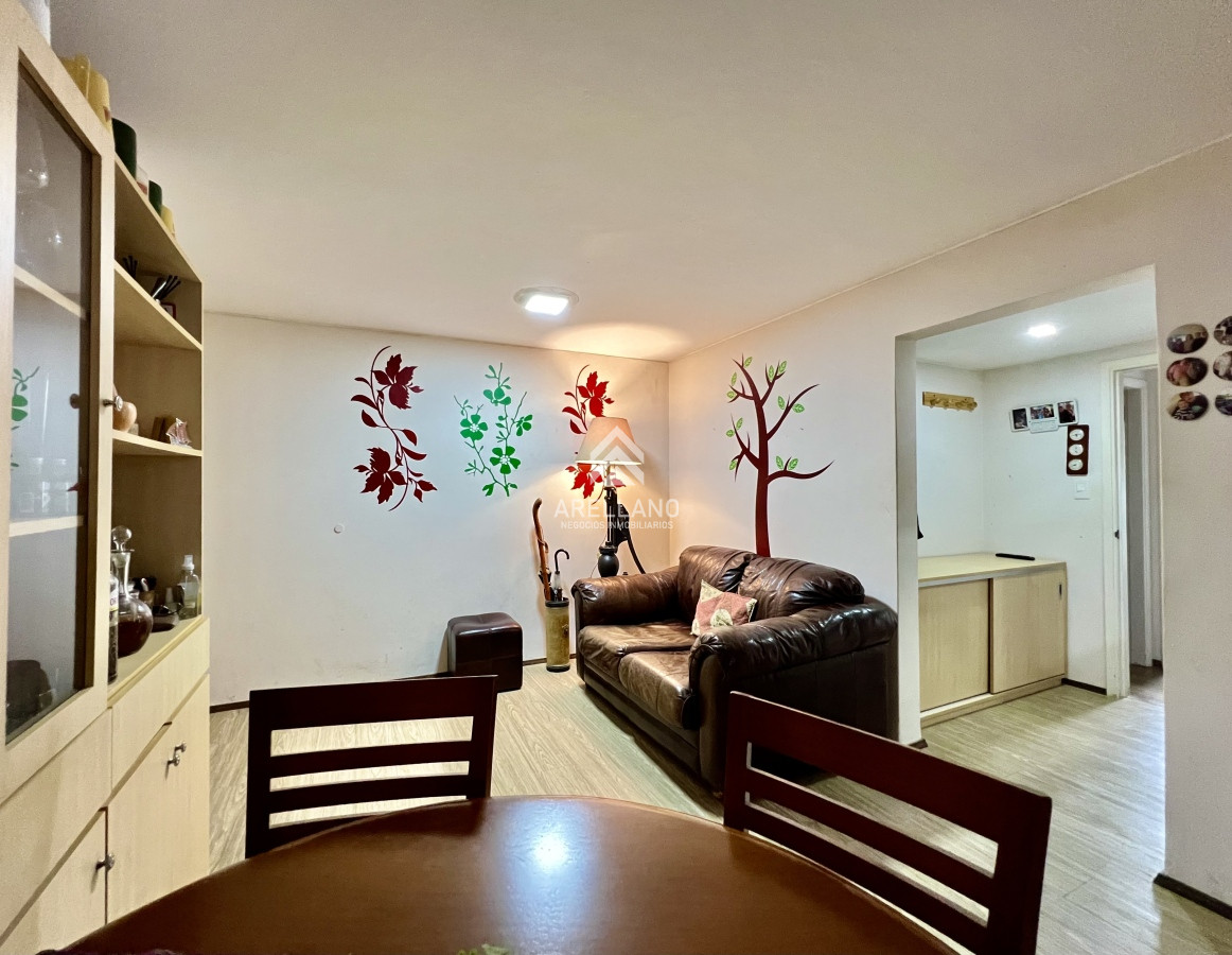 Apartamento ID.3718 - Venta apartamento en playa mansa 2 dormitorios 2 baños y parrillero