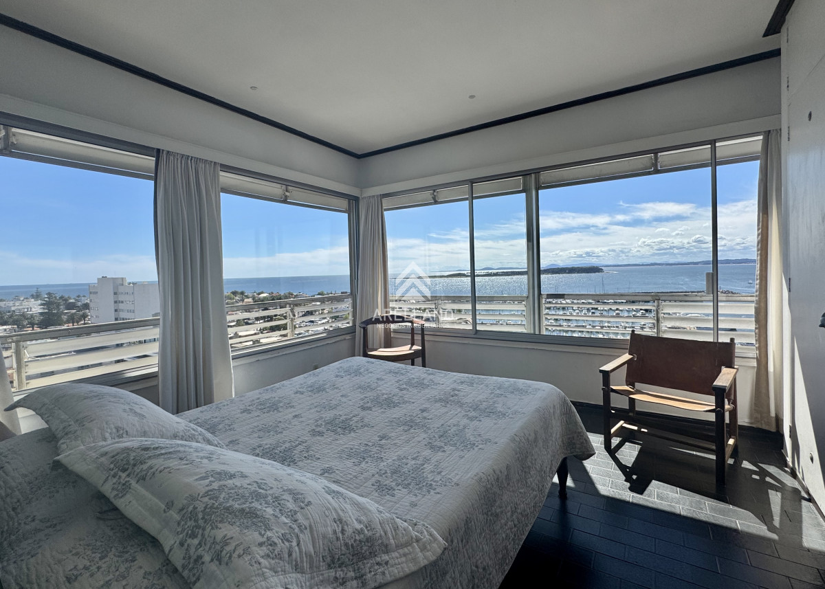 Apartamento ID.5659 - Venta Apartamento 4 dormitorios en Península