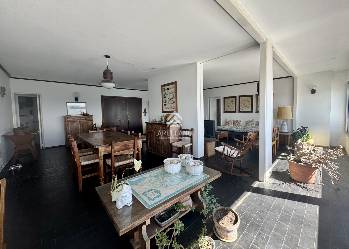 Apartamento ID.5659 - Venta Apartamento 4 dormitorios en Península