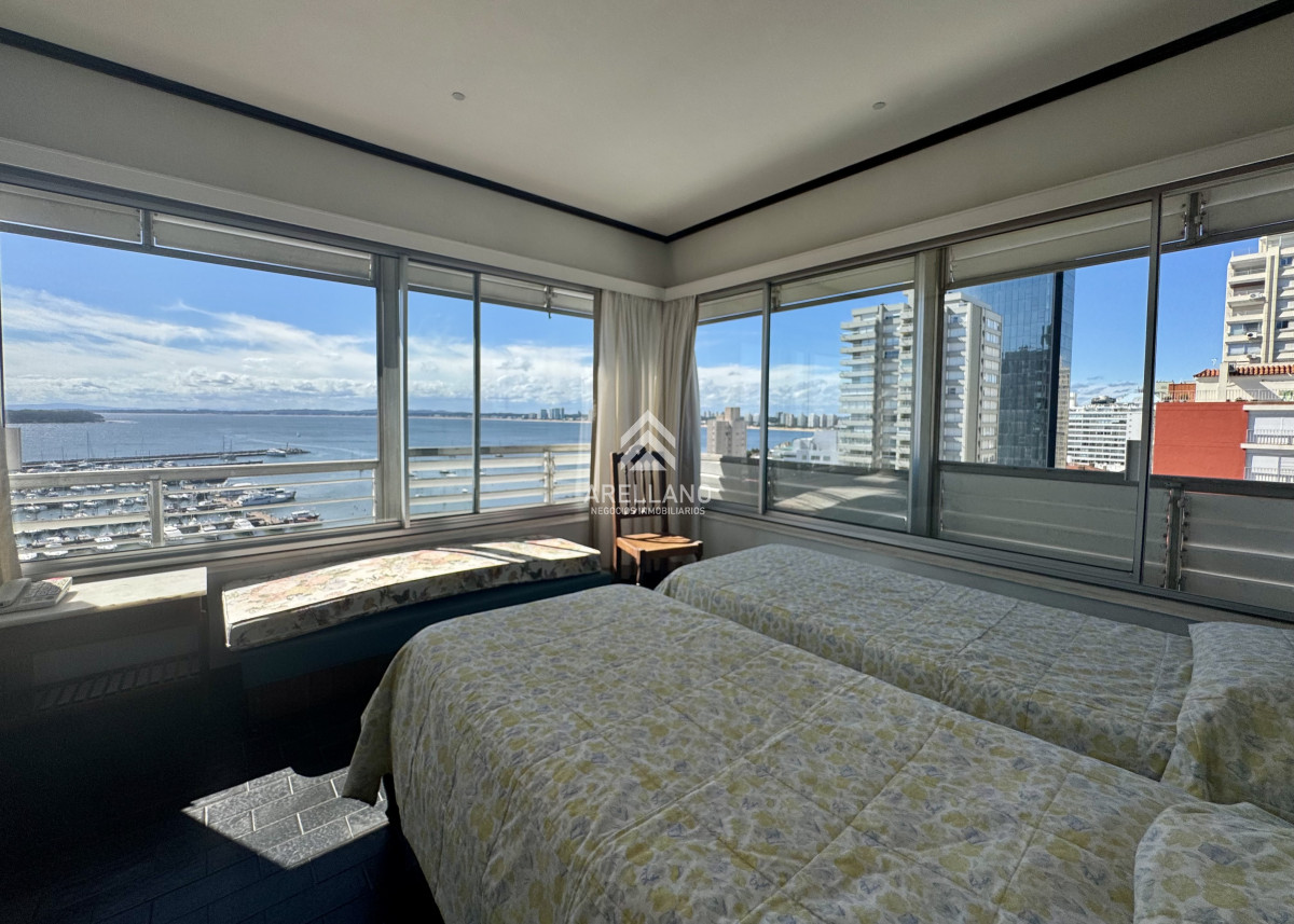 Apartamento ID.5659 - Venta Apartamento 4 dormitorios en Península