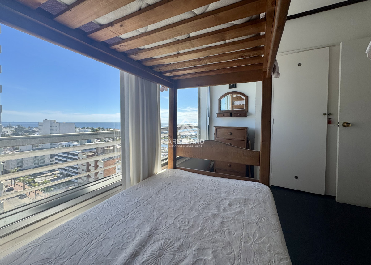 Apartamento ID.5659 - Venta Apartamento 4 dormitorios en Península