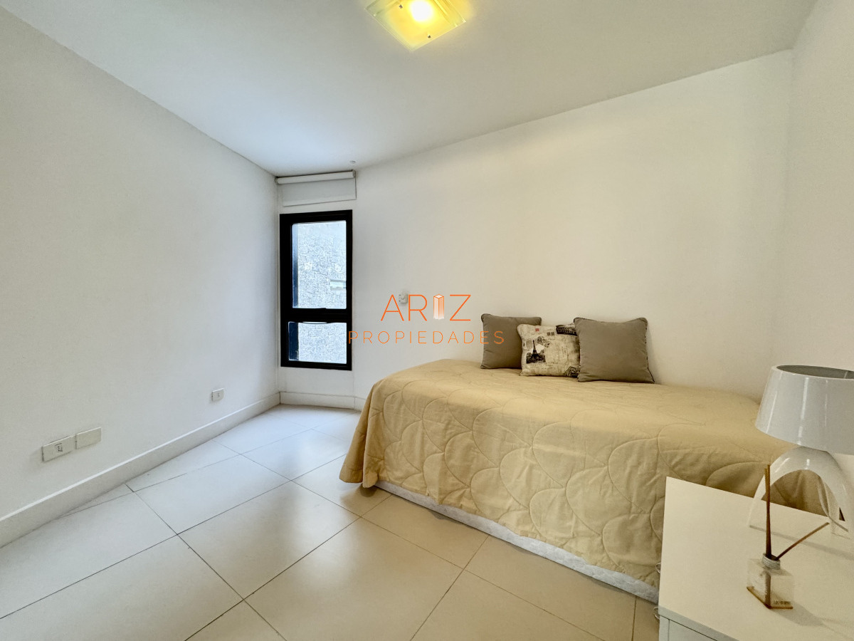 Apartamento ID.2195 - Venta apartamento en Punta Este, 2 dormitorios, 2 baños, parrillero propio