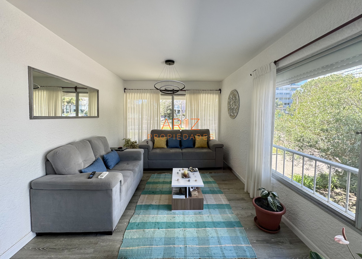 Apartamento ID.2444 - Venta Apartamento 2 Dormitorios, 2 baños, Roosevelt Punta del Este