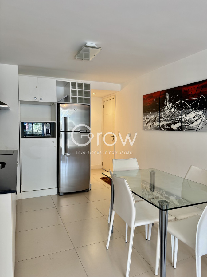 Apartamento ID.1758 - Venta apartamento en Punta Este, 2 dormitorios, 2 baños, parrillero propio