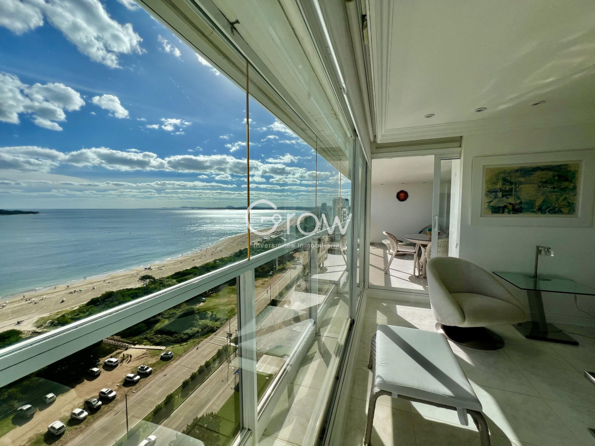 Apartamento ID.1757 - venta apartamento en playa mansa, 4 dormitorios, penthouse