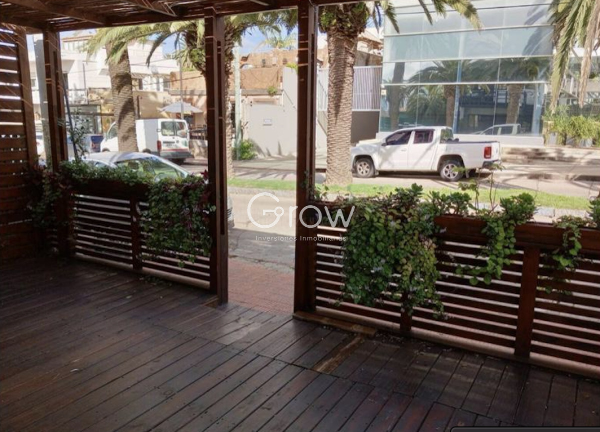 Casa ID.2564 - Venta casa en Península, 3 dormitorios, 3 baños
