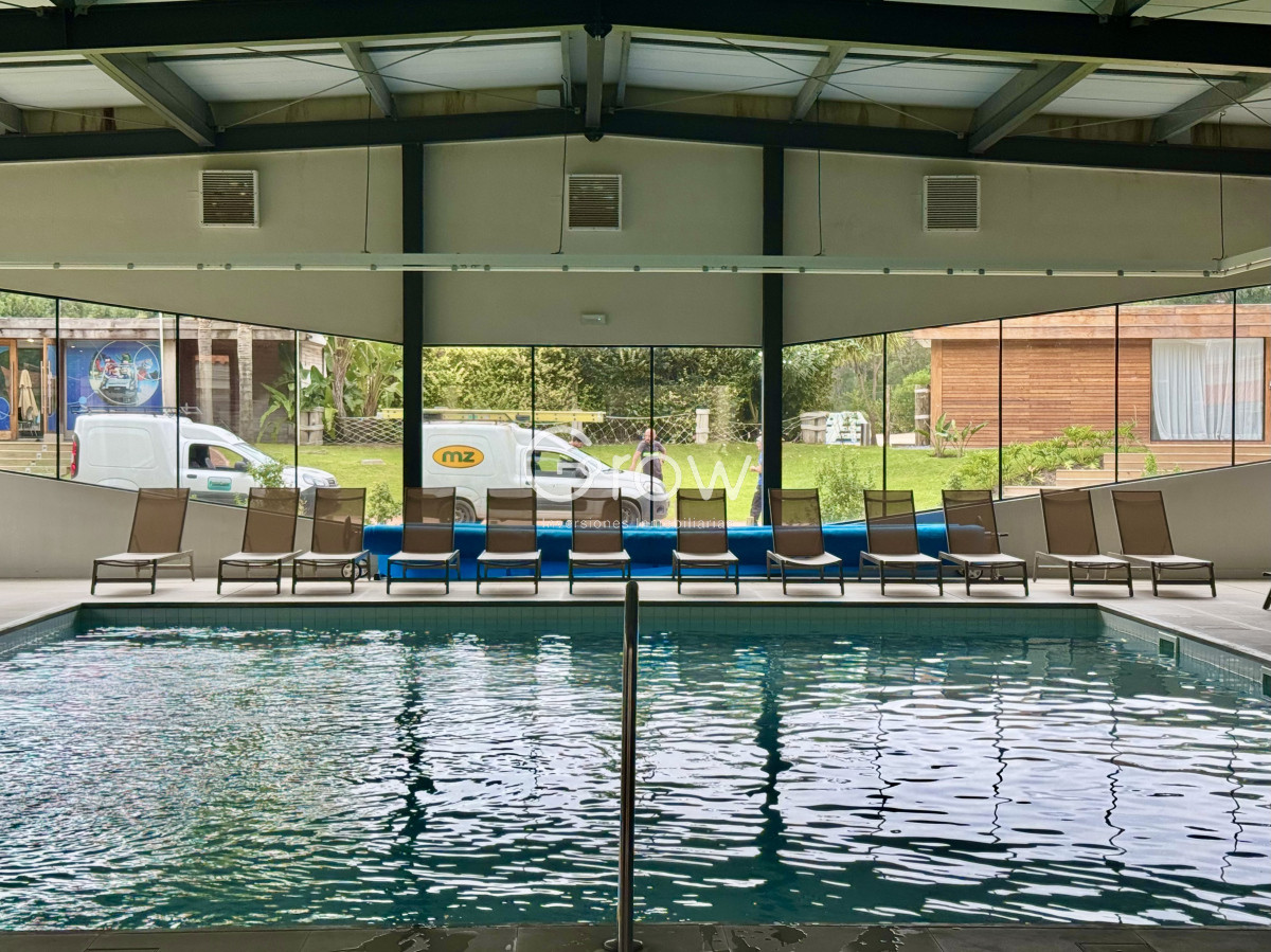 Casa ID.2587 - Venta casa en solanas, barrio privado, 3 dormitorios, 2 baños