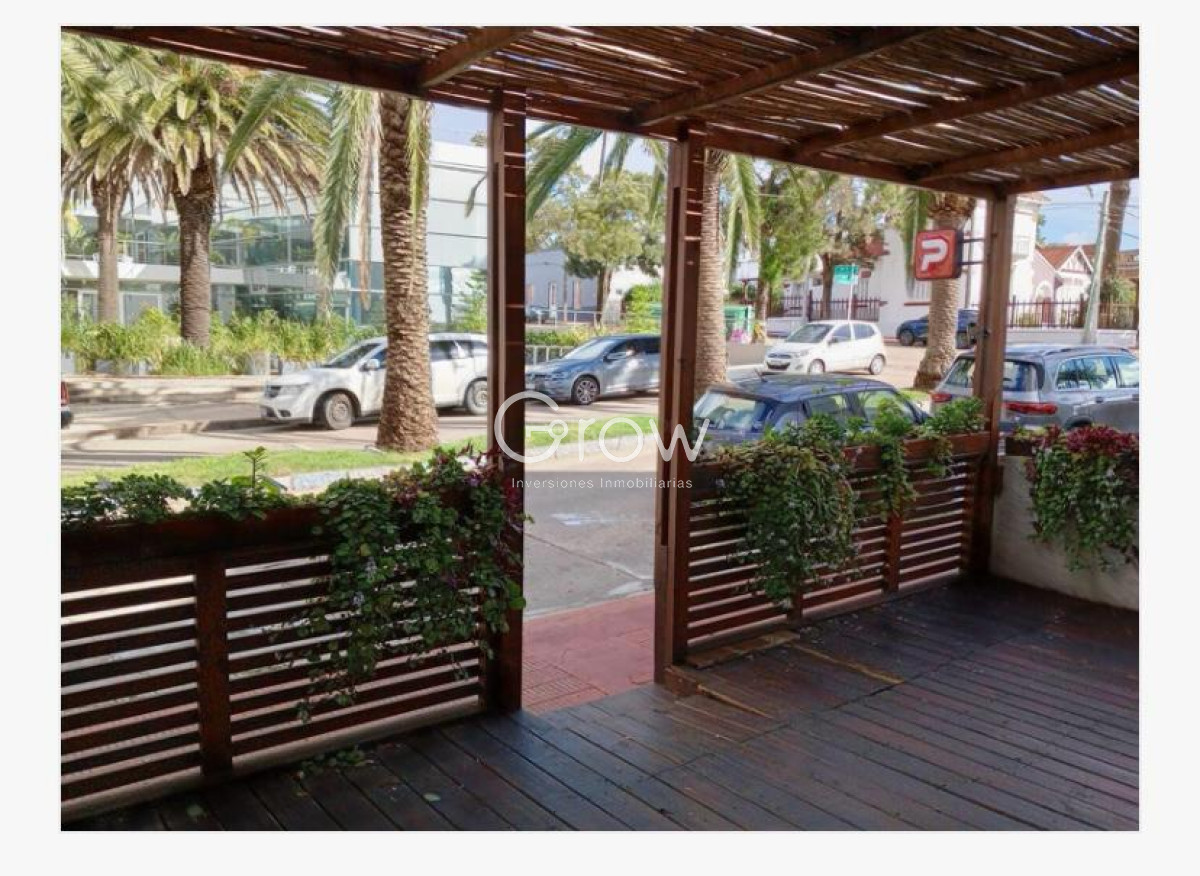 Casa ID.2564 - Venta casa en Península, 3 dormitorios, 3 baños