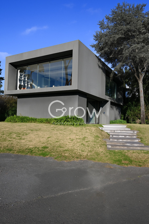 Local Comercial ID.3073 - Alquiler Local Comercial en Punta del Este