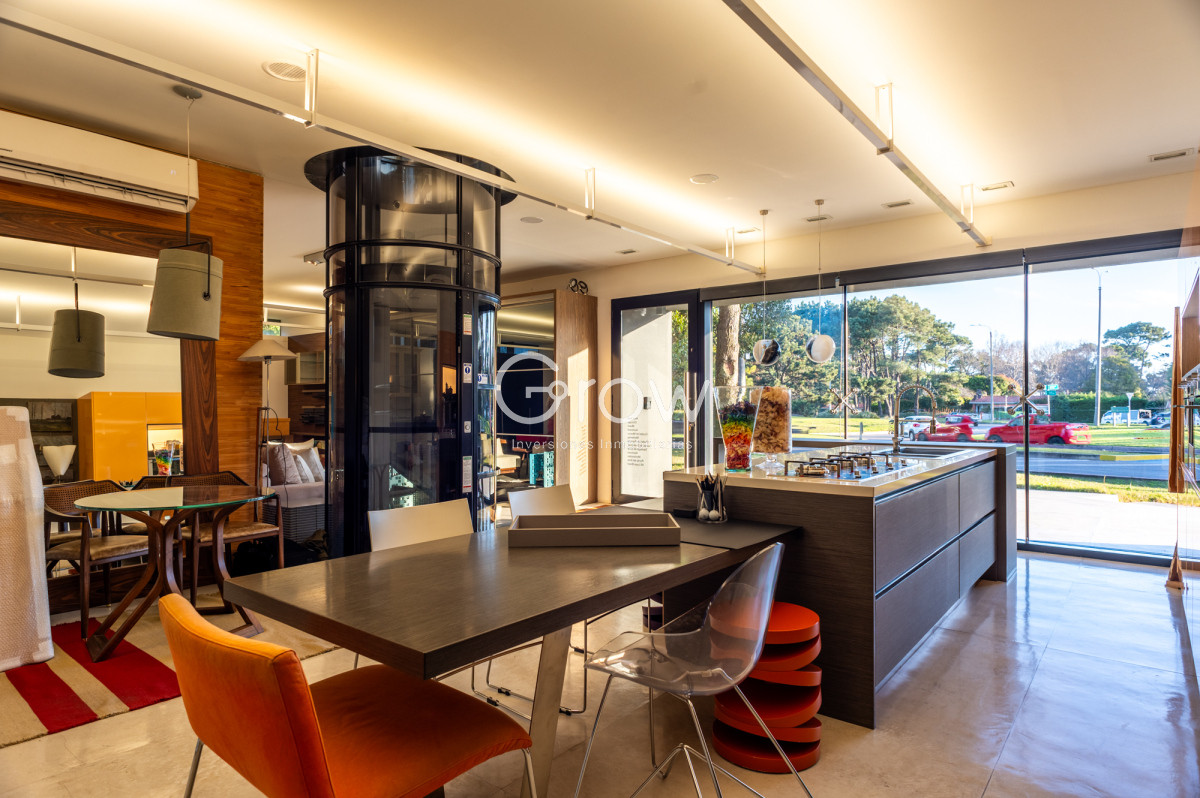 Local Comercial ID.3073 - Alquiler Local Comercial en Punta del Este