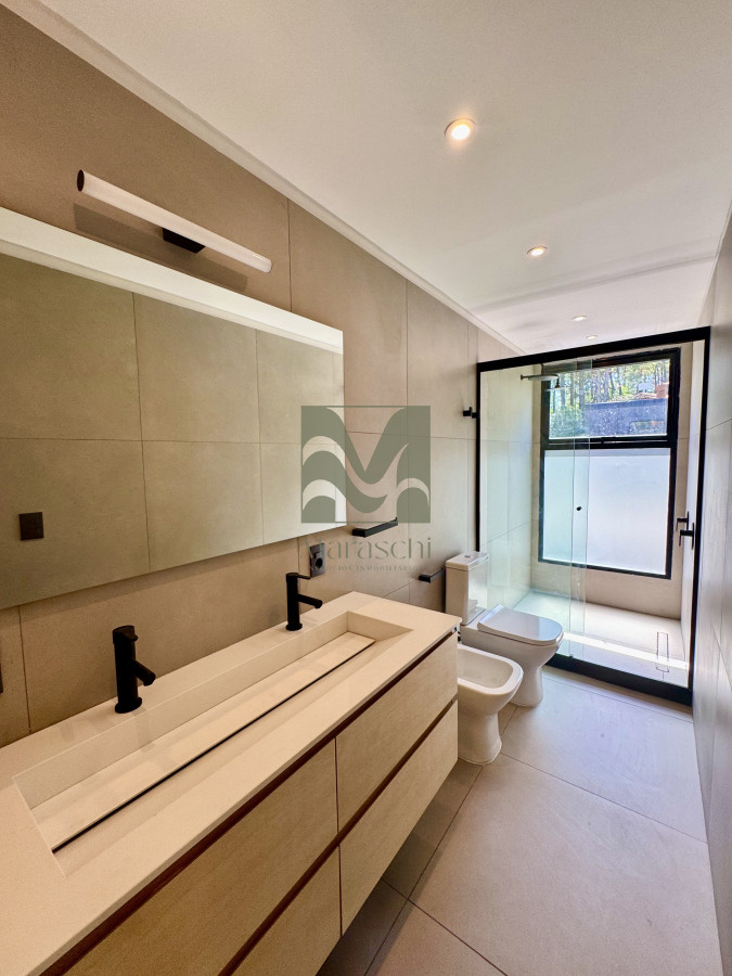Casa ID.488 - Venta Casa 3 dormitorios 3 baños, barrio privado