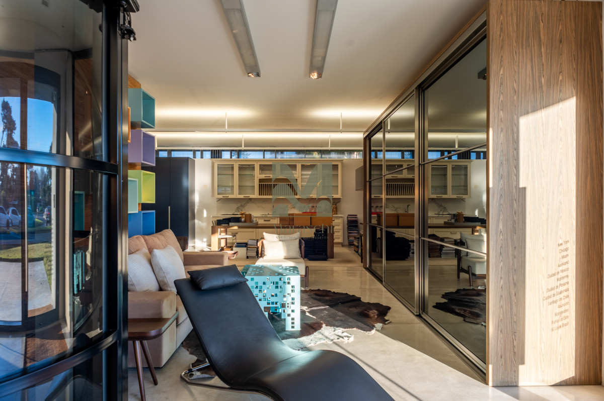 Local Comercial ID.868 - Alquiler Local Comercial en Punta del Este