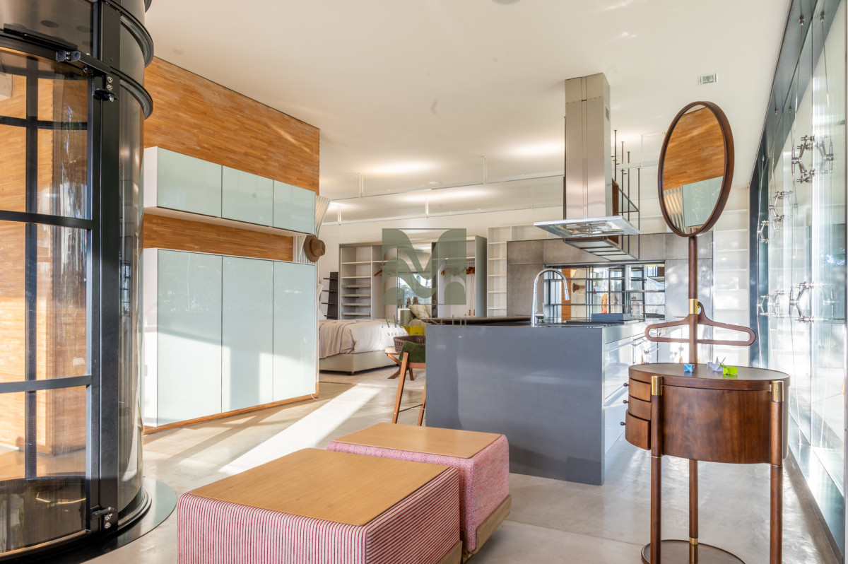 Local Comercial ID.868 - Alquiler Local Comercial en Punta del Este
