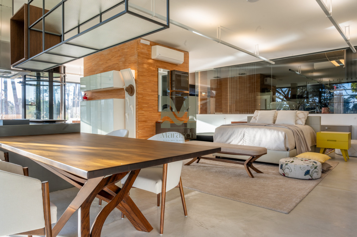 Local Comercial ID.868 - Alquiler Local Comercial en Punta del Este