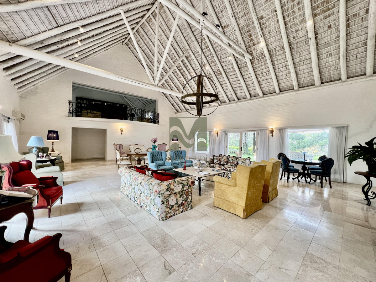 Terreno ID.46 - Venta chacra Punta este, playa mansa, 5 dormitorios, 6 hectareas