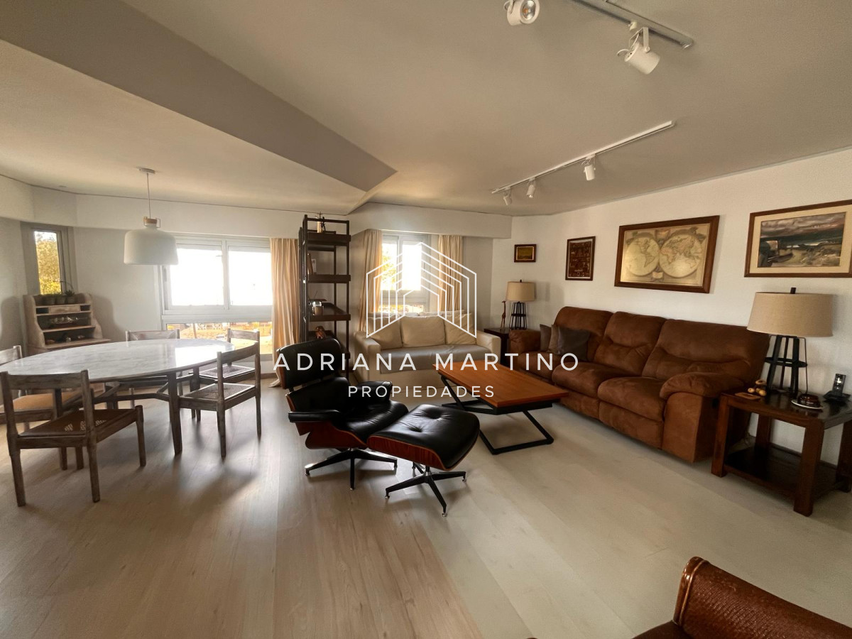 Shopping - GoPunta - Portal Inmobiliario de Punta del Este - Maldonado