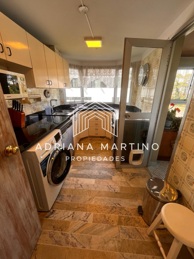 Apartamento ID.70863 - Venta apartamento de 3 dormitorios reciclado 