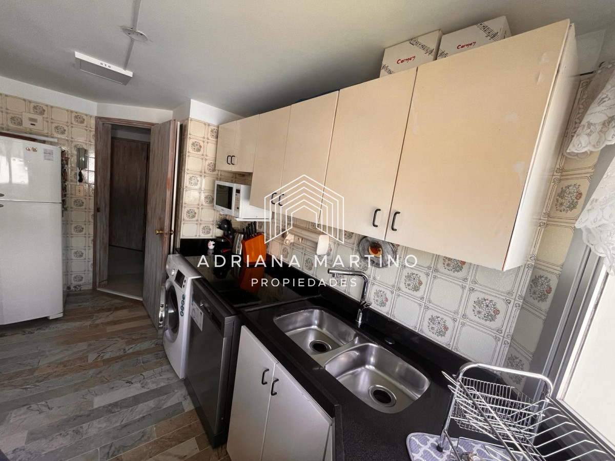 Apartamento ID.70863 - Venta apartamento de 3 dormitorios reciclado 