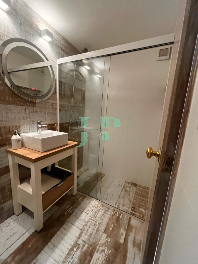 Apartamento ID.680 - Venta apartamento de 3 dormitorios reciclado 