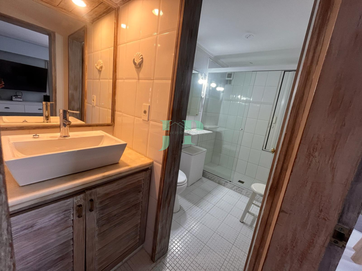 Apartamento ID.680 - Venta apartamento de 3 dormitorios reciclado 