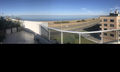 Apartamento Mansa  Frente al Mar