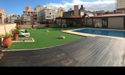 Venta en Peninsula con vista directa  al mar 2 dormitorios
