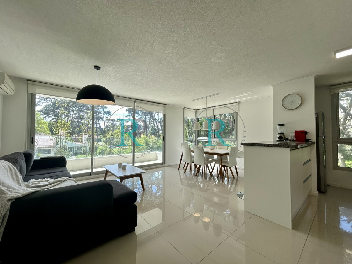 Apartamento ID.2328 - VENTA DE APARTAMETNO DE 2 DORMITORIOS Y 2 BAÑOS, CANTEGRIL PUNTA DEL ESTE 
