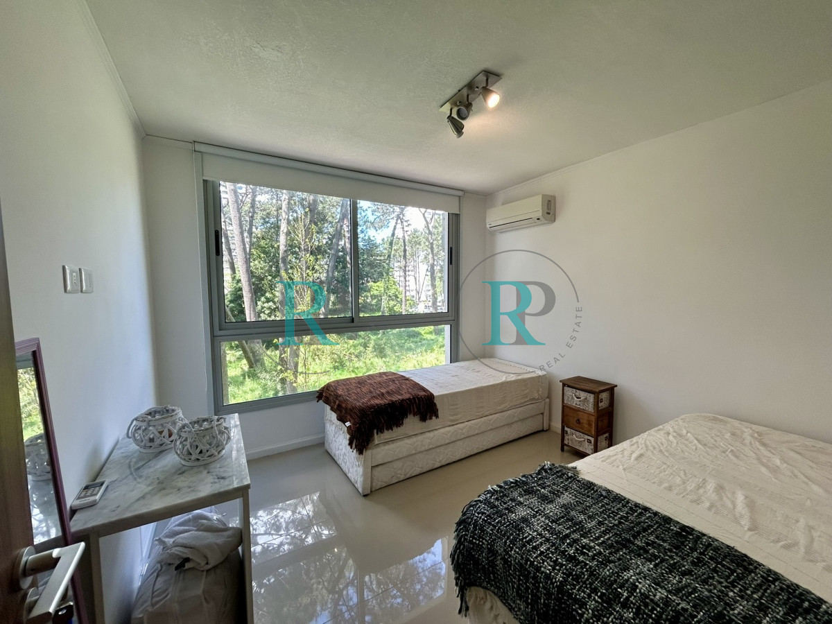Apartamento ID.2328 - VENTA DE APARTAMETNO DE 2 DORMITORIOS Y 2 BAÑOS, CANTEGRIL PUNTA DEL ESTE 