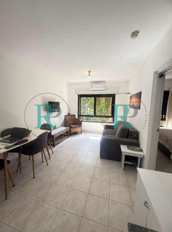 Apartamento ID.2609 - VENTA DE APARTAMENTO DE 1 DORMITORIO Y 1 BAÑO, AYDI GRILL PUNTA DEL ESTE 