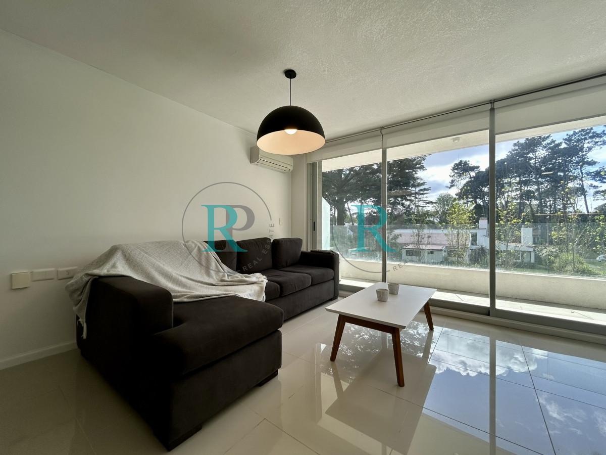Apartamento ID.2328 - VENTA DE APARTAMETNO DE 2 DORMITORIOS Y 2 BAÑOS, CANTEGRIL PUNTA DEL ESTE 