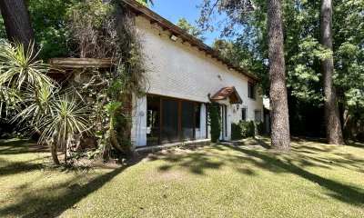 VENTA DE CASA DE 3 DORMITORIOS Y 2 BAÑOS, CANTEGRIL PUNTA DEL ESTE
